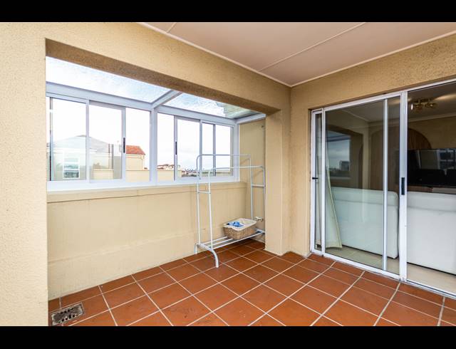 2 BEDROOM APARTMENT TO LET IN CENTURY CITY
